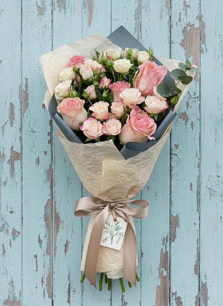 Букет цветов из: Розы в Закаменске