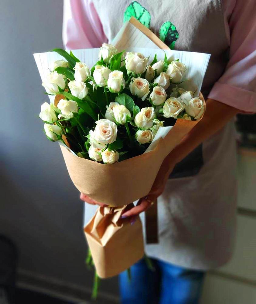 Букет цветов из: Розы в Закаменске