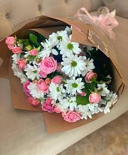 Букет цветов из:  Розы и Хризантемы в Закаменске