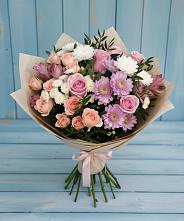 Букет цветов из:  Хризантемы, Розы и Альстромерии в Закаменске