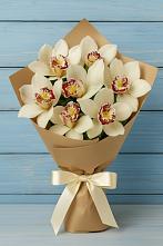 Букет цветов из:  Орхидеи и Розы #REPLACE_PRED# Закаменске